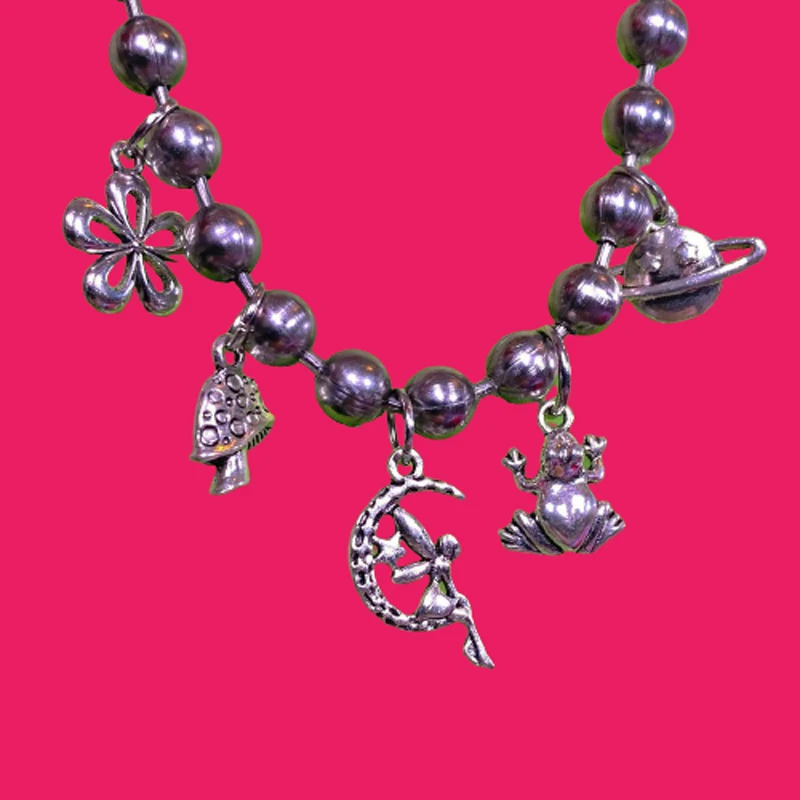 

Harry Styles Mushroom Frog Planet Flower Star Moon Pentagram Shape Pendant Necklace Retro Animal Plant Bead Choker Jewelry Gift