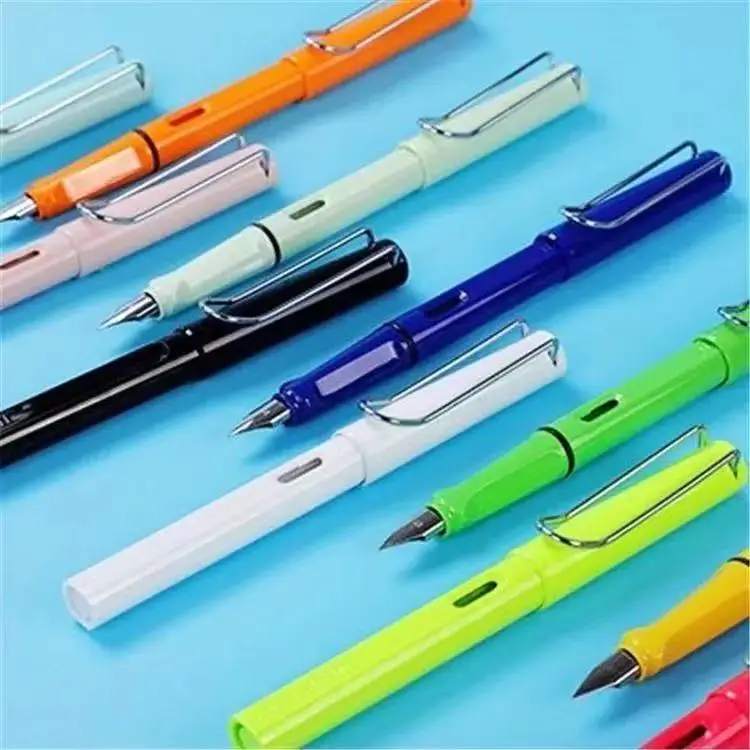 

2021 New Arrival Creative Hollow Out Clip Plastic Fountain Pen Student Posture Correction 0.38mm 0.5mm Ink Pens Stationery