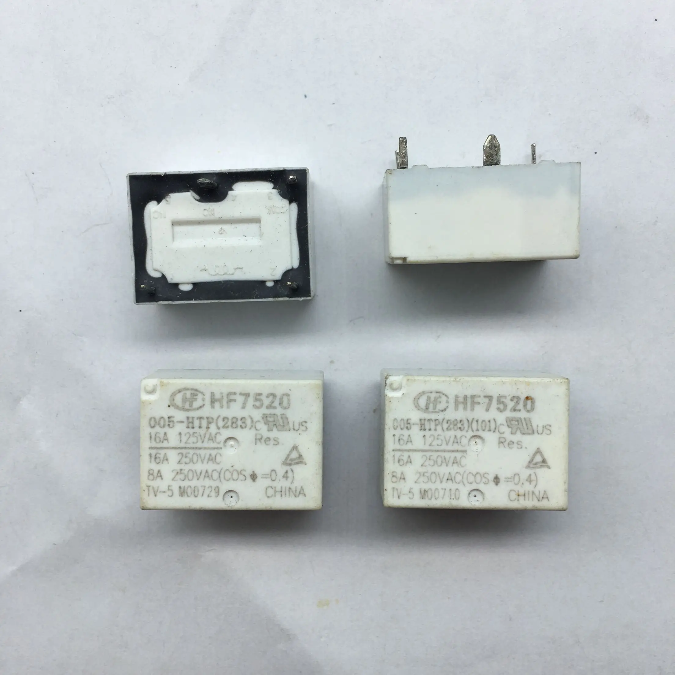 HF3FD-12VDC-HS3 10 А реле