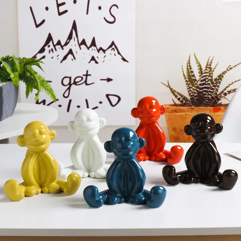 Разноцветные обезьянки Статуэтка абстрактное животное Художественная