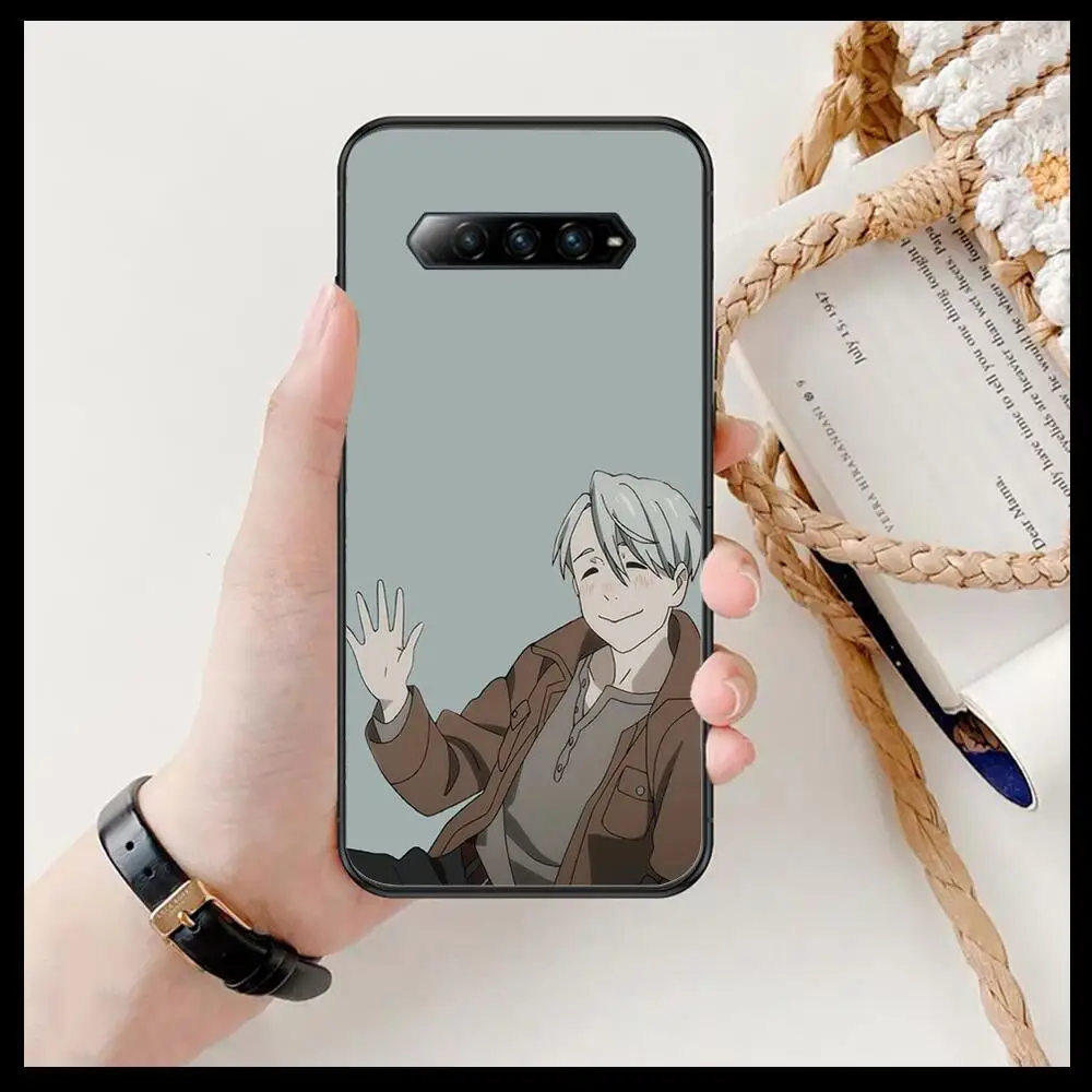 

anime yuri on ice carton Anime Phone Case For xiaomi Black Shark 2 3 3s 4 Pro Helo Black Cover Silicone Back Prett