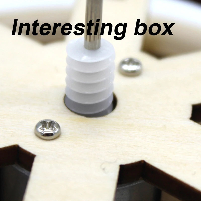 Вращающийся колокольчик на солнечной энергии преобразование электроэнергия