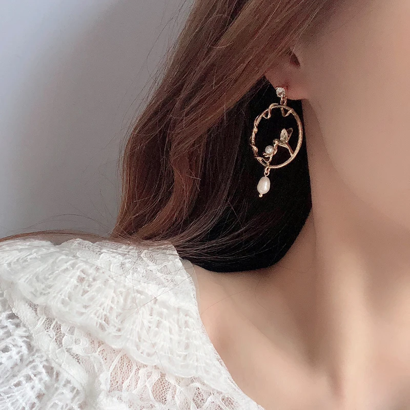 Новое поступление длинные серьги золотистого цвета полые кольца с милой птицей