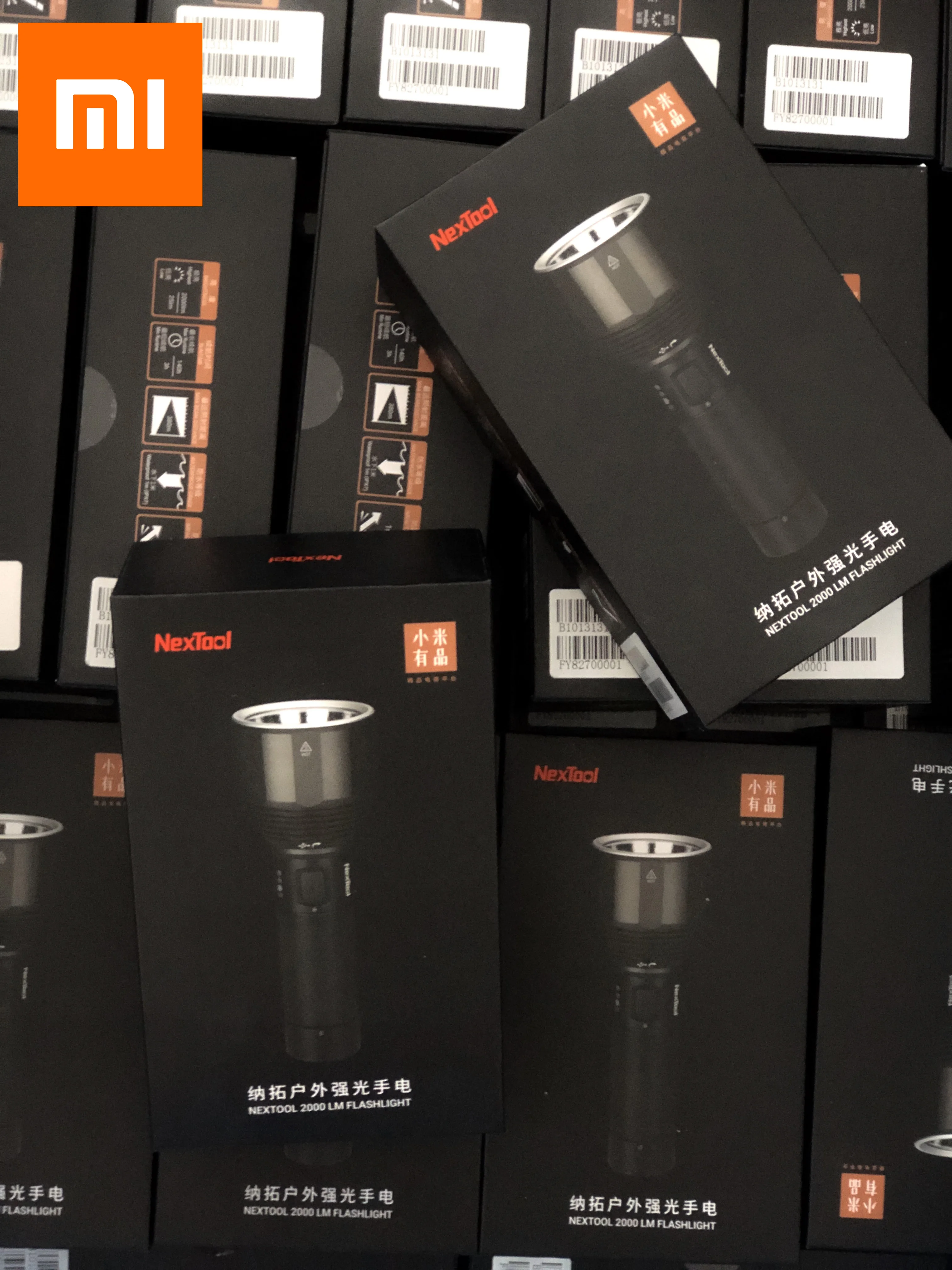 

Мощный светодиодный фонарик XIAOMI, Ультраяркий фонарик, светодиодный фонарик 380 лм, масштабируемый велосипедный фонарь с аккумулятором 5000 мА...