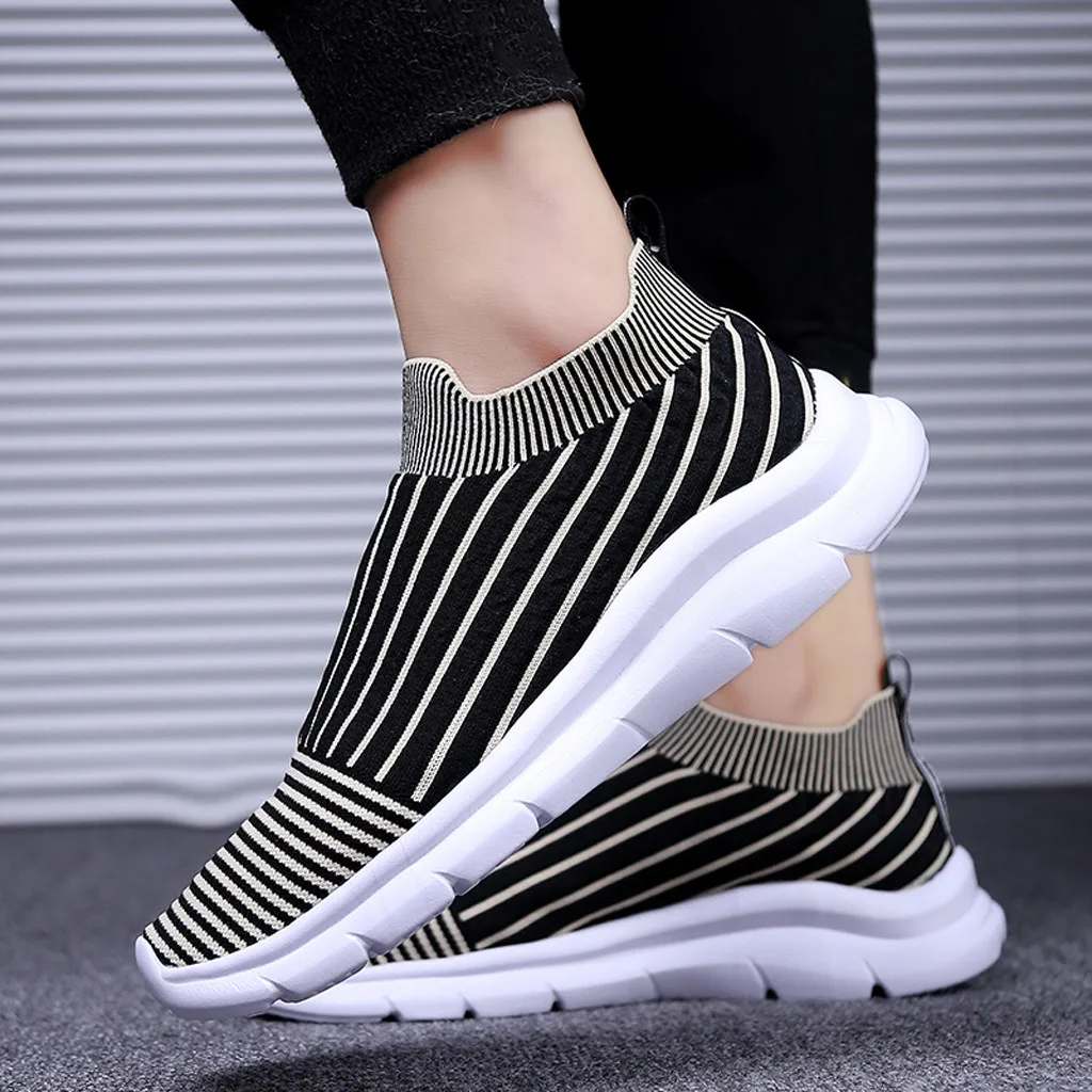 

Slip On Man Sneakers 2020 Mesh Breathable Sports Shoes Men's Light Weight Outdoor Trainners Tenis masculino Running Sneakers Man