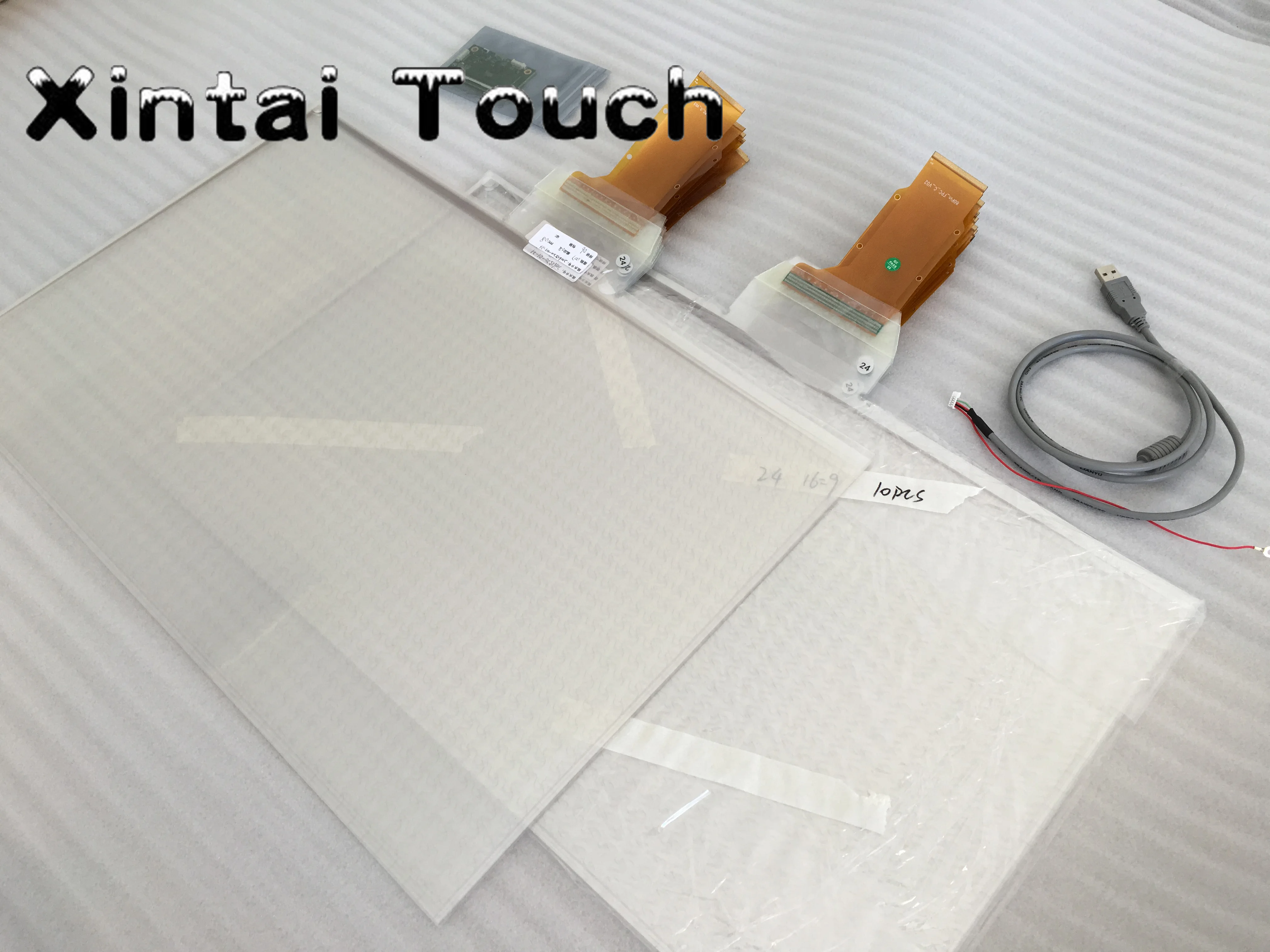 

15" 4:3 Ratio High Sensitive Projection Capacitive Touch film, Interactive Touch Foil, 10 Touch Points, USB Controller
