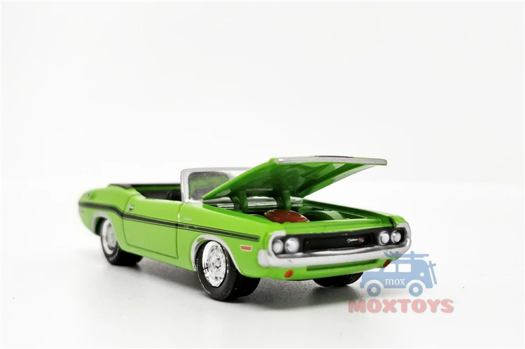 

Greenlight 1:64 1970 Dodge Challenger R/T HEMI Convertible Green Diecast Model Car Loose