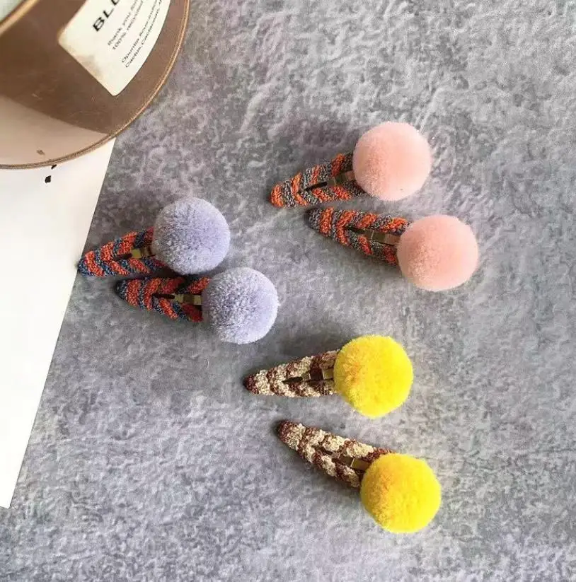 6/12 шт./компл. корейские милые Меховые помпоны зажимы для волос заколки детей с