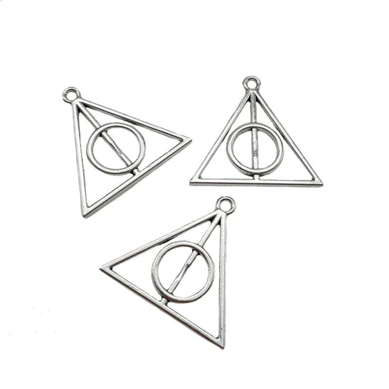 

10pcs rounded triangle pendant charm popular DIY handmade necklace pendants wholesale jewelry bracelet connected Jewelry