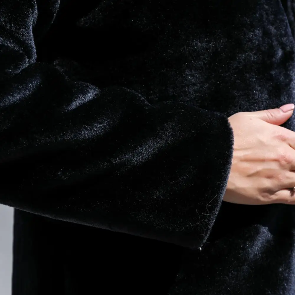 

Faux Fur Coat Women Autumn Winter Fluffy 2019 Plush Coat Fashion Solid Lapel Fur Collar Coat Warm Soft Outwear Campera Parka