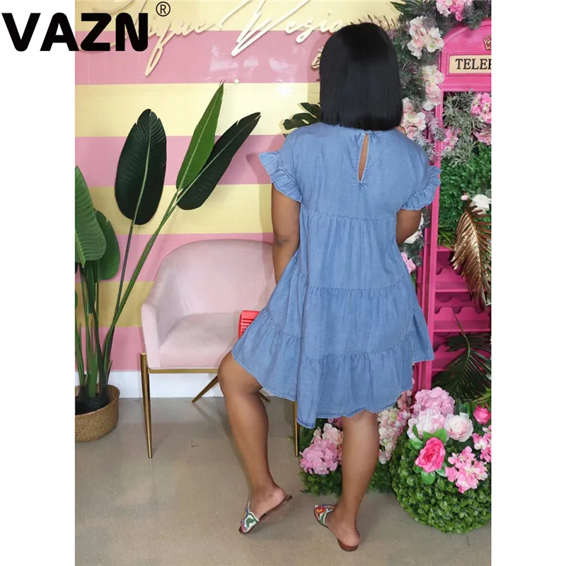 Женское мини платье VAZN Sweet голубое однотонное бальное свободного покроя с