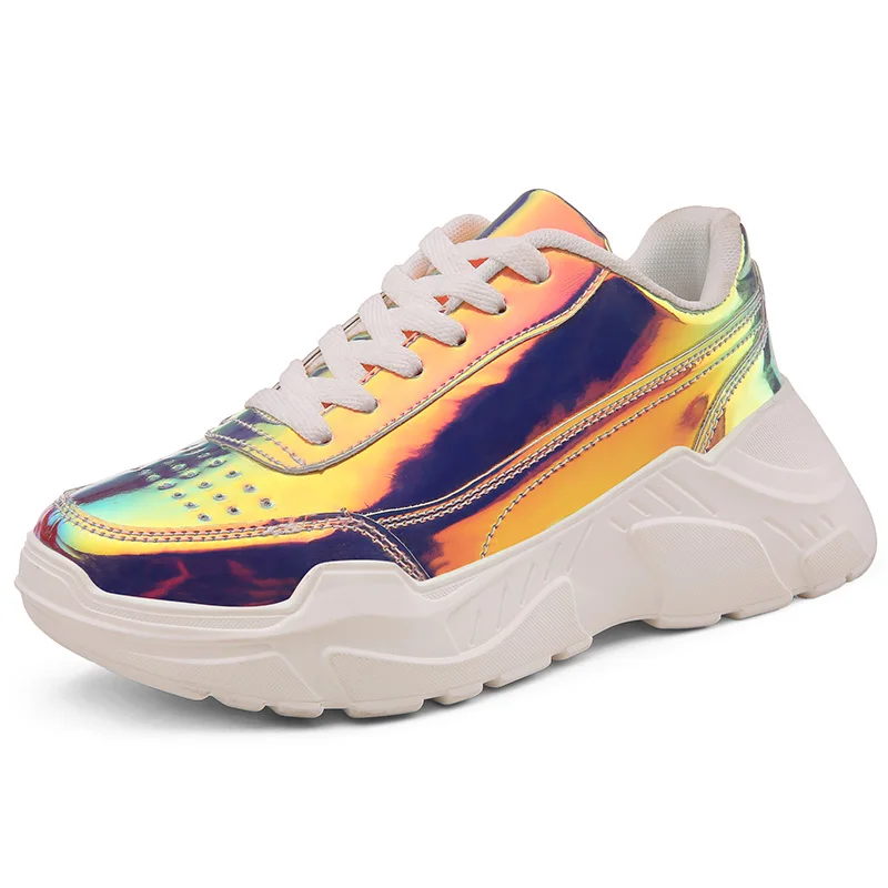 Женские повседневные кроссовки белые дышащие на плоской платформе со шнуровкой