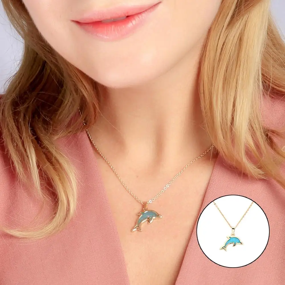 

Temperament Boutique Women's Necklack Korean Version of Simplicity Clavicle Chain Dolphin Pendant Ocean Wind Neck Jewelry