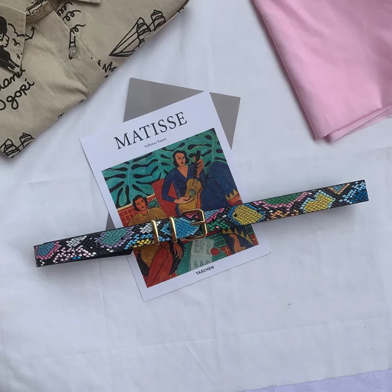 Змеиной кожи печатные ленты для женщин Золотой квадратной пряжкой пояс из