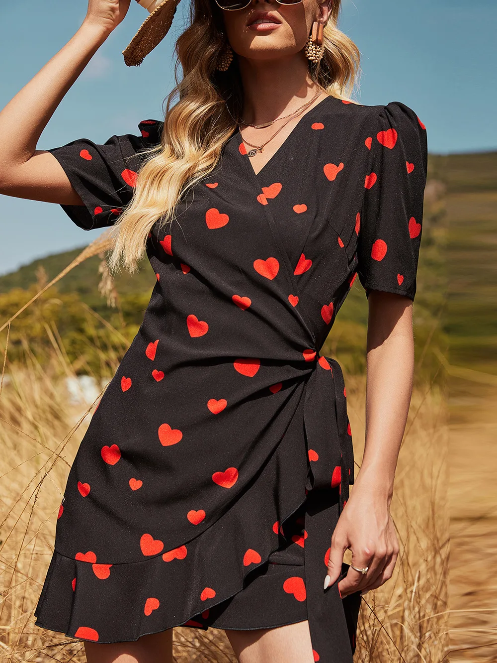 

2021 summer new love printing V-neck strap raglan short-sleeved mid-length loose ladies dress