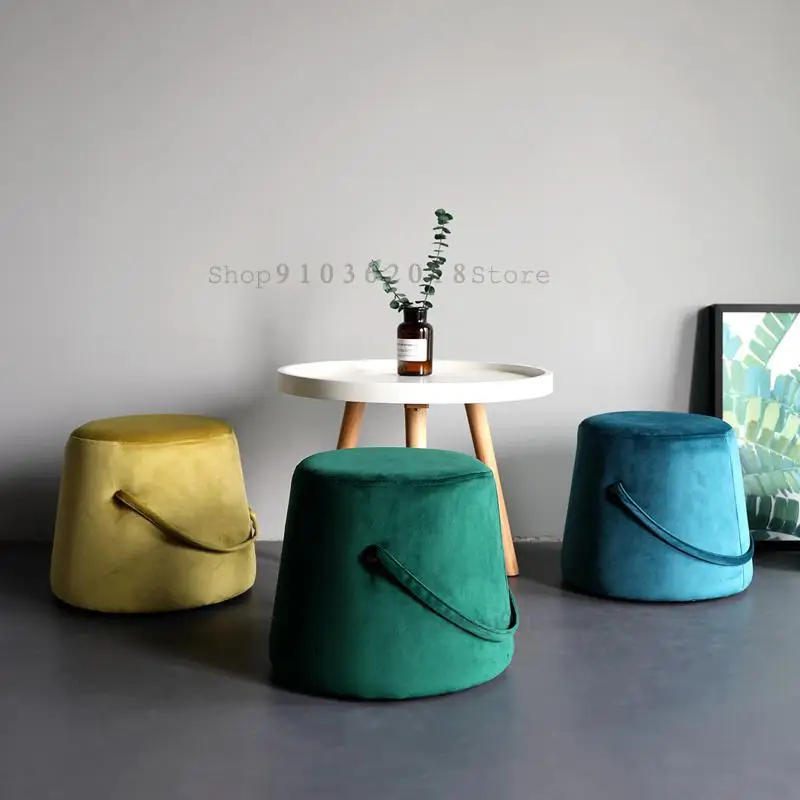 Nordic Ins Wind Bench Flannel Sofa Stool Minimalist Creative Personality Low Fashion Fabric Makeup Footstool |