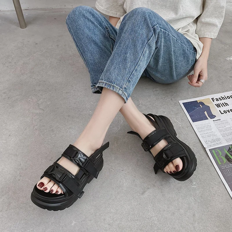 

2021 Sandals Clogs Wedge Comfort Shoes for Women All-Match Espadrilles Platform Large Size Suit Female Beige Summer Heels New Fa