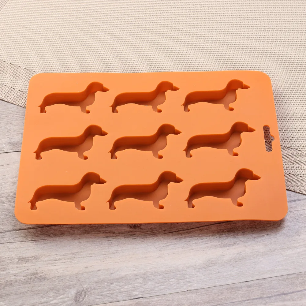 

Dachshund Dog Shaped Silicone Ice Cube Molds and Tray