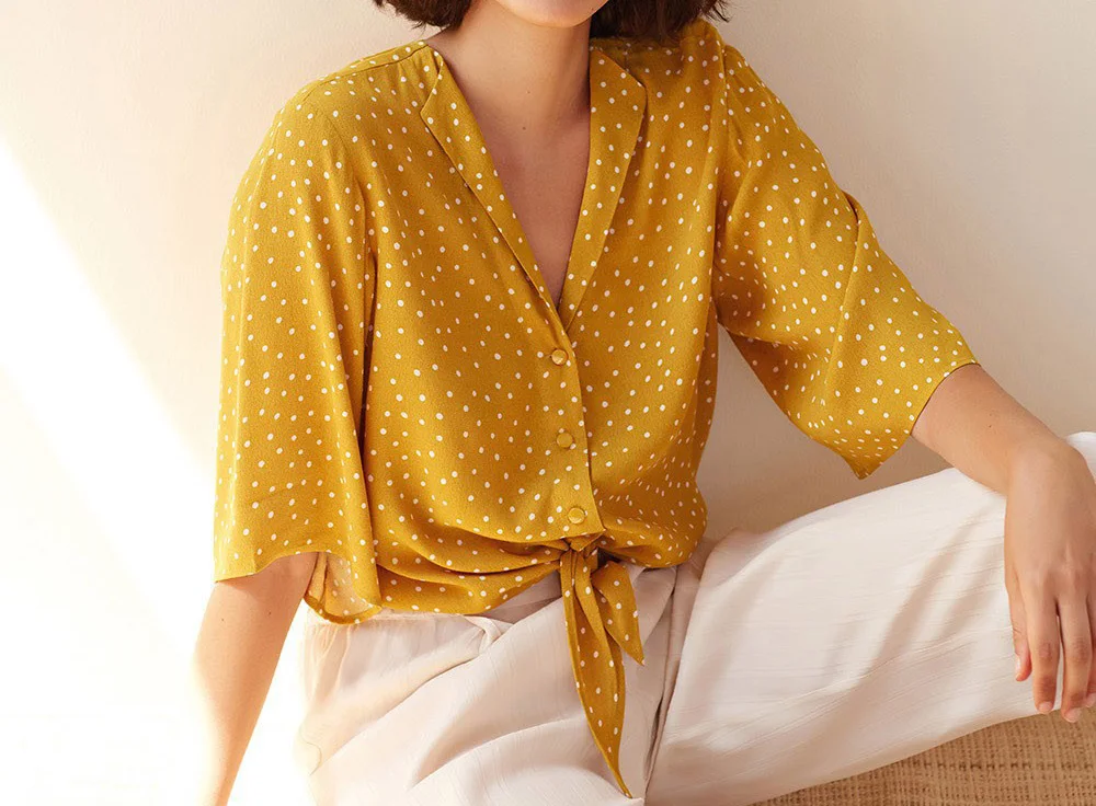 

Женская рубашка в горошек, белая рубашка средней длины в желтый горошек, лето-осень 2019