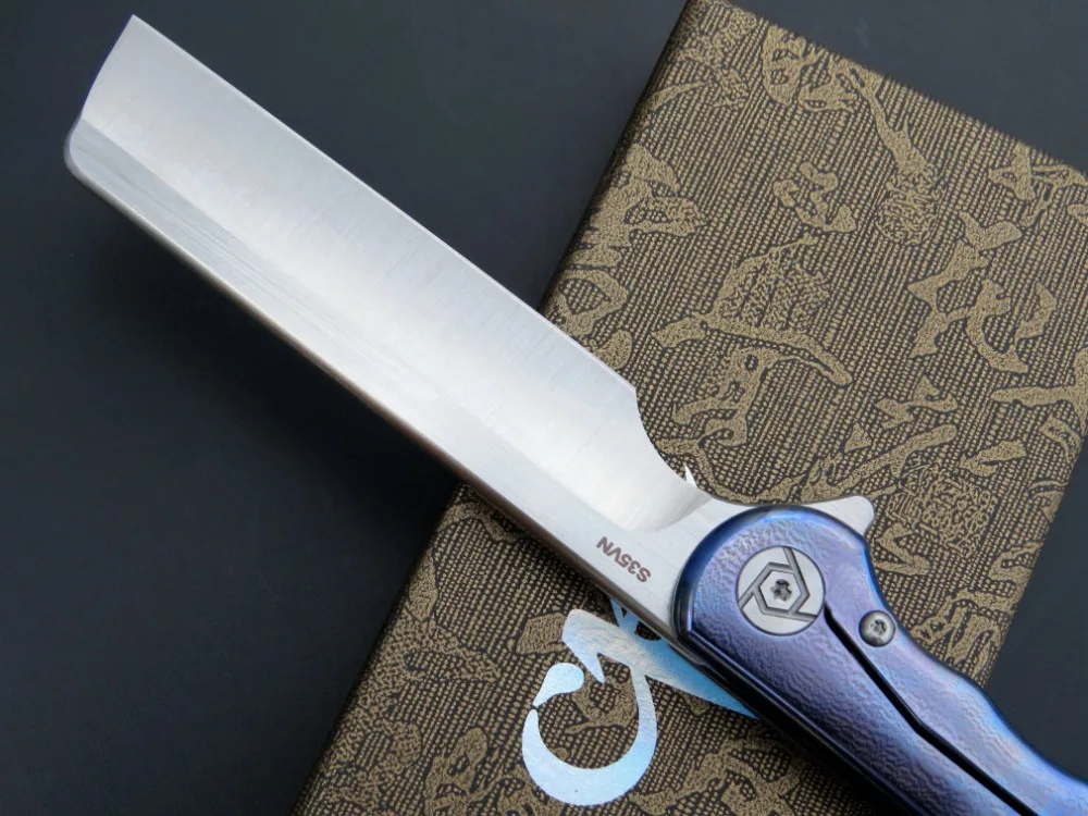 New CH2006 man Folding knife S35VN Blade ceramic ball bearing washer TC4 Titanium Handle Outdoor Hunting Pocket Knives