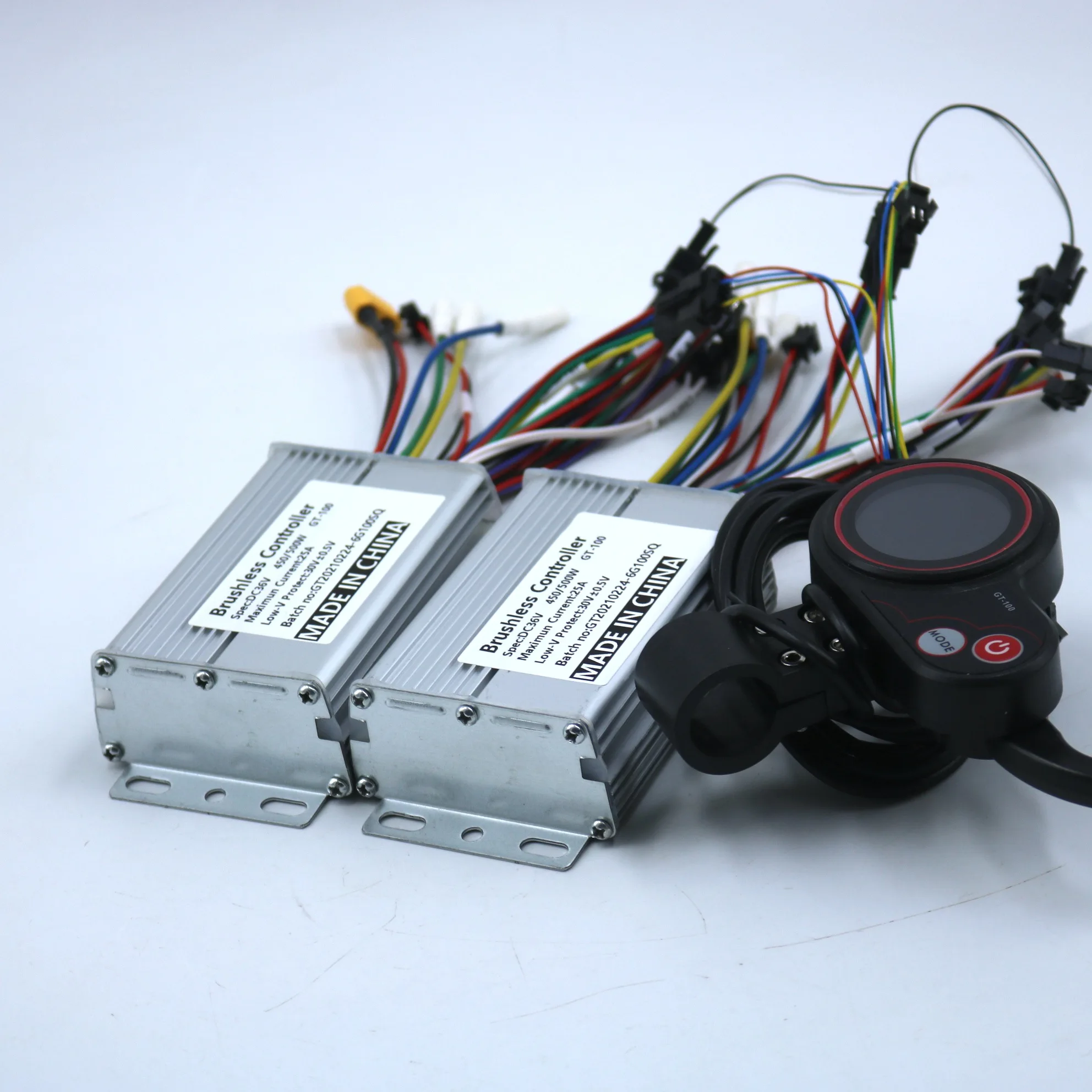 Шесть МОП 36V/48V60V 450/500W 25A BLDC Электрический контроллер для мотороллера е байка 2 шт.
