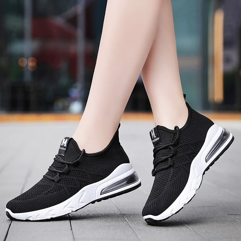 

Running Shoes Lightweight Women's Sports Shoes Breathable Lace-up Brand Women's Shoes Air Cushion Training Shoes Pink Sneakers