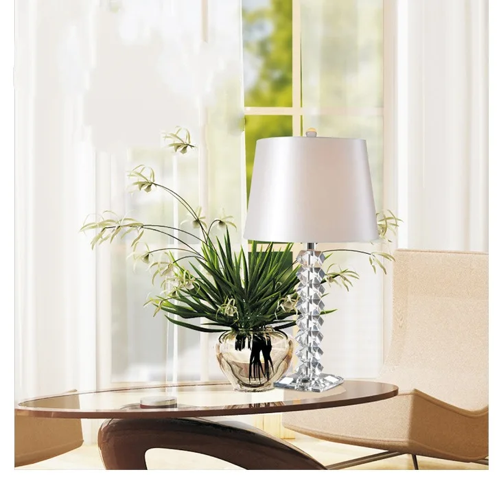 

Коническая Выдвижная Хрустальная настольная лампа K9, прикроватная лампа для спальни, декоративные Роскошные Настольные лампы для гостиной светодиодный лампы с европейской вилкой