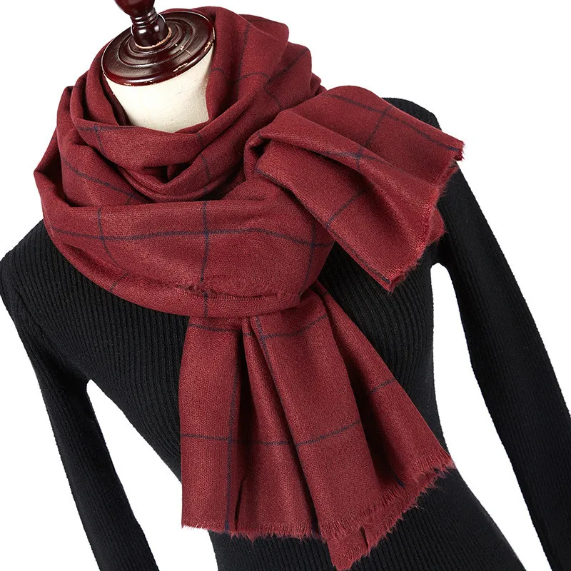 

New style Chinese quality silk women fashion Cashmere thickening autumn and winter lattice shawl lady beach wool Head scarf