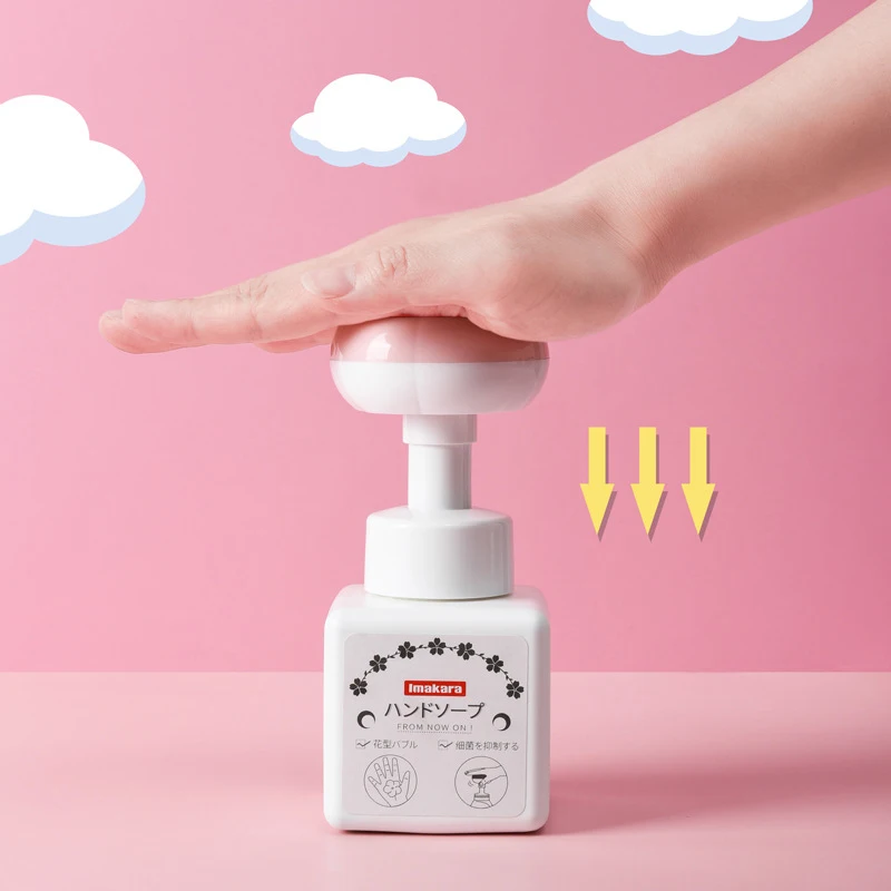 

Cute Petal Mousse Foam Hand Soap Flower-shaped Sanitizer with Clip 250ML Press Washing Soap Dispenser for Kids Adult