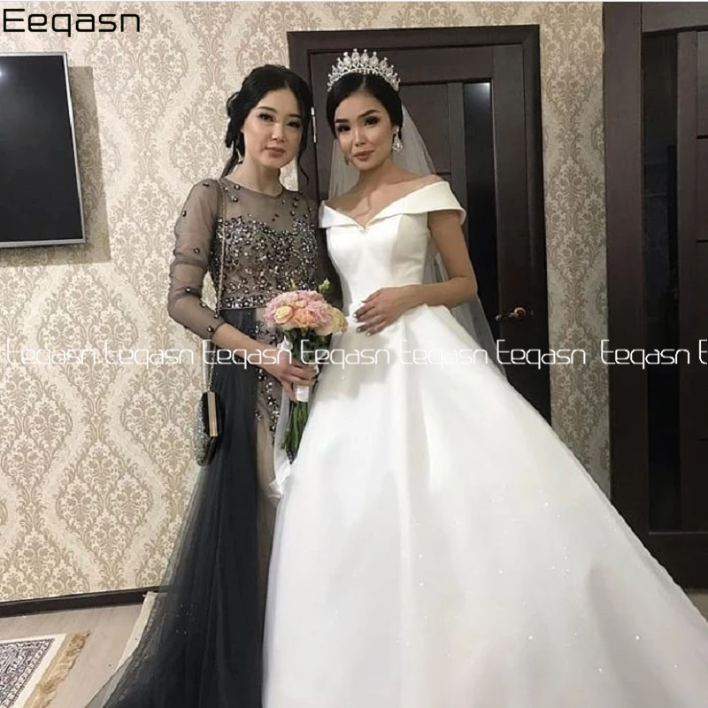 

Simple Vintage Wedding Dresses 2020 Off Shoulder Floor Length Asian Satin Ball Gown Bridal Gowns Vestido De Novia