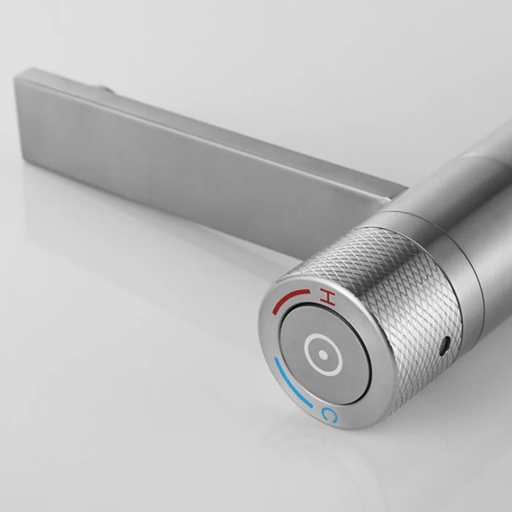 Смеситель для ванной комнаты поворот на 360 градусов с кнопкой | Обустройство дома