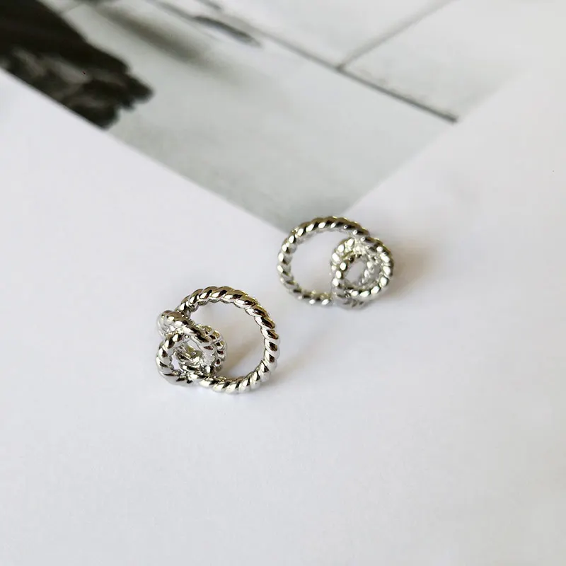 Silver Peri'sBox золотые гнутые серьги-кольца элегантный шнурок серьги с двойными маленькими обручами тройной круг минималистичные серьги для женщин - Окраска металла: Silver