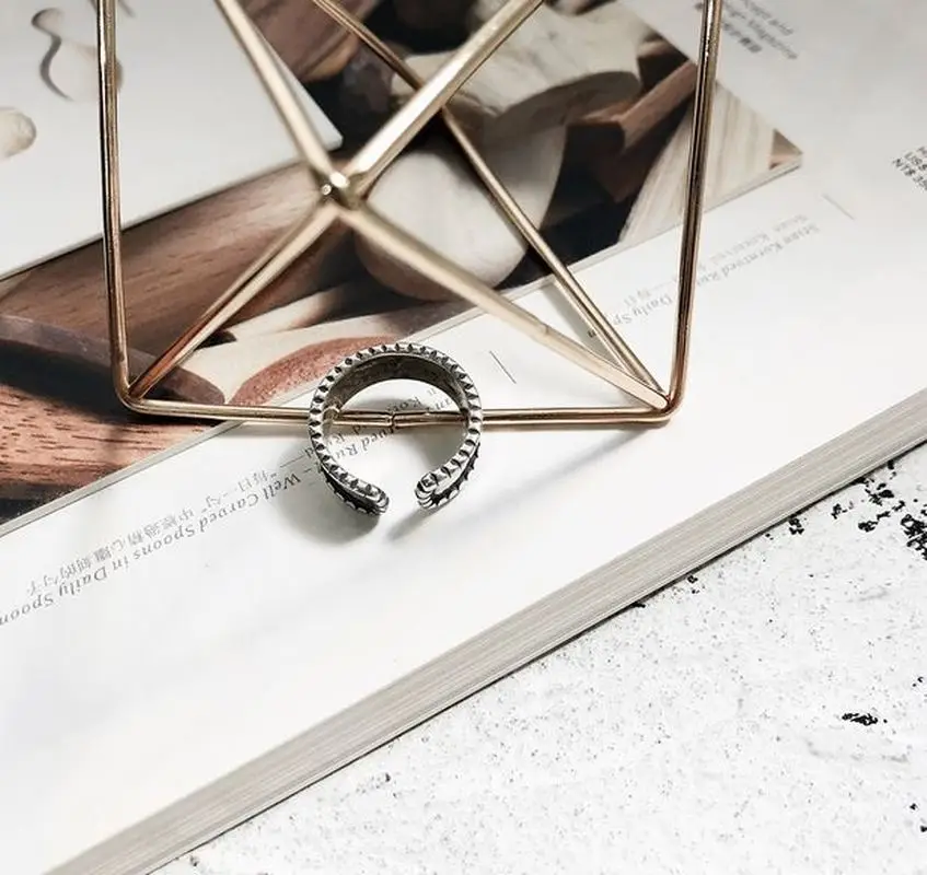 Кольцо в стиле ретро из стерлингового серебра 925 пробы с широким цветком