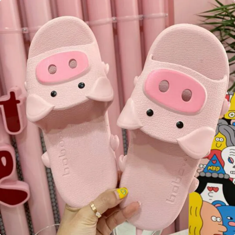 Шлепанцы женские на плоской подошве Нескользящие прочные сандалии платформе для