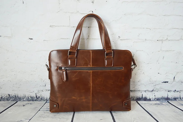 

Retro Solid Color Business Casual Men 's Shoulder Bag Slung Briefcase Computer Bags Split Leather Computer Interlayer Polyester