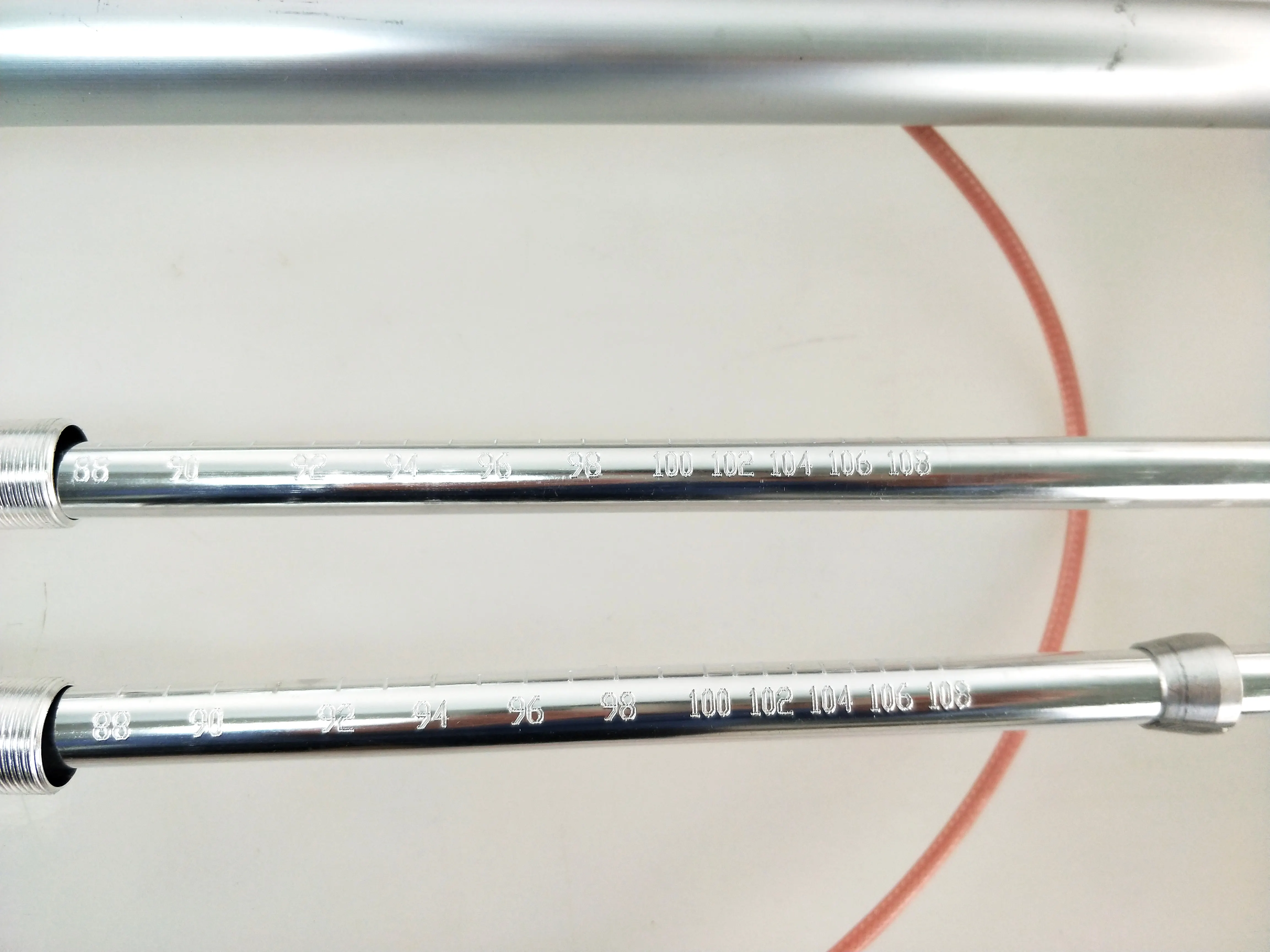 Новая Полуволновая симметричная дипольная антенна FM Регулируемая частота 88-108