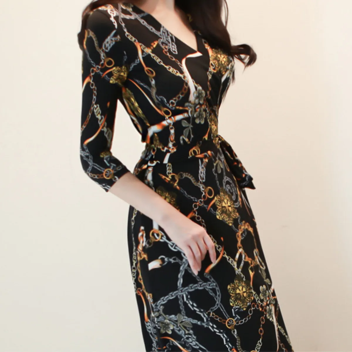 

BacklakeGirls 2021 Autumn Elegant Printed V Neck Lace Up Slim Fit Big Swing Long Dresses Spring Fashion Side Split Women Dress