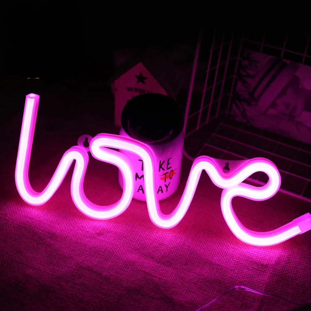 

Неоновый светильник LOVE GAHADA