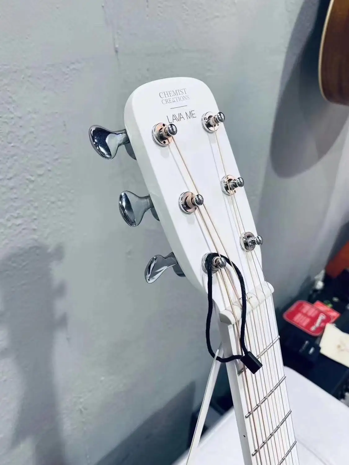 LAVA ME 2 Limited Carbon Fiber Guitar 36 inch FreeBoost With effects Acoustic Electric Bag/Strap/Picks White/Yellow | Спорт и