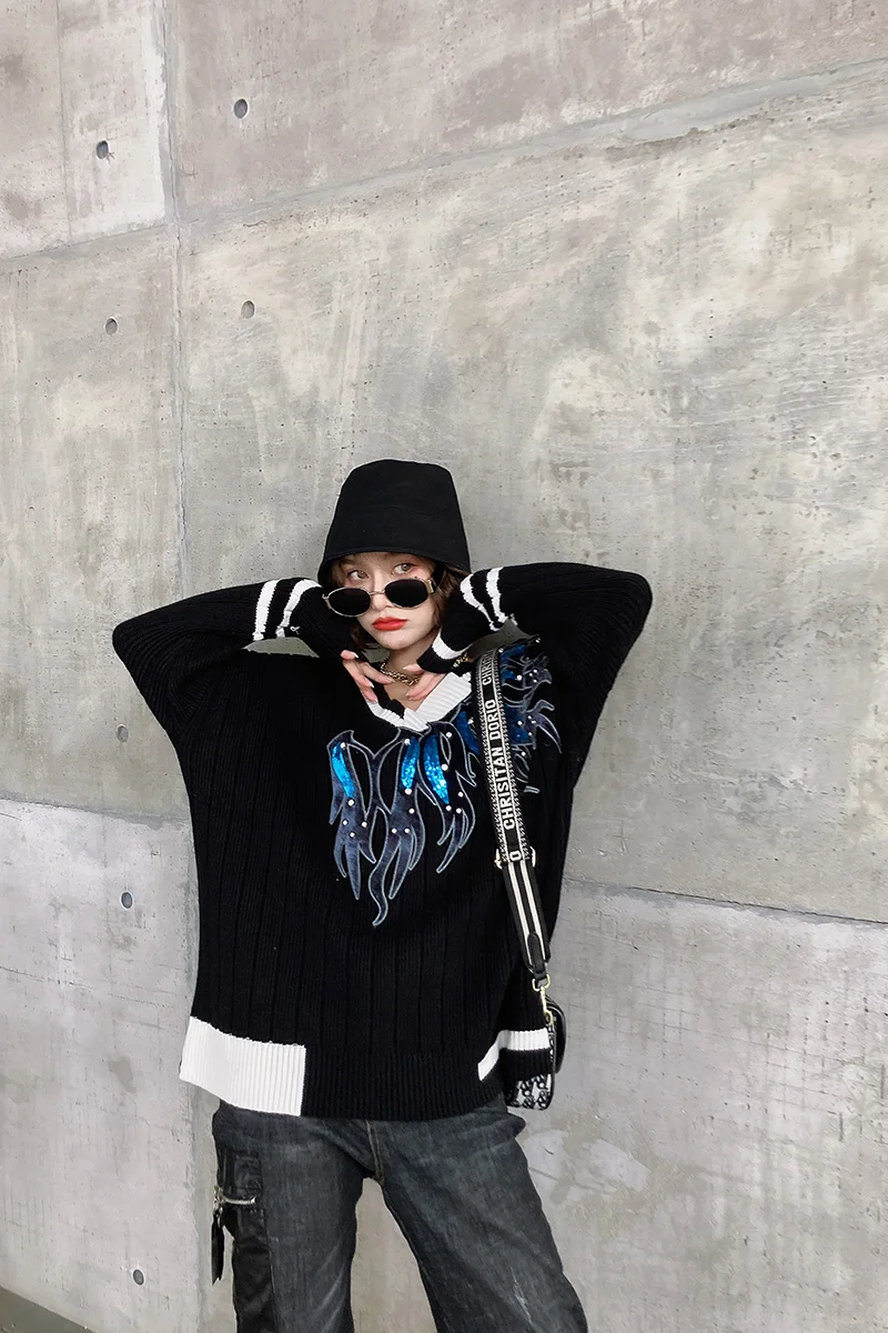 

QING MO V-neck Sequin Print Sweater Women 2020 Autumn Pullover Knitted Coat Fashion Streetwear Outerwear Sweater Loose QYF169A
