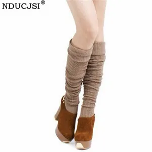 NDUCJSI шерстяной чулок для женщин до колена вязаные зимние сексуальные теплые чулки Длинные хлопковые Черные Полосатые чулки выше колена