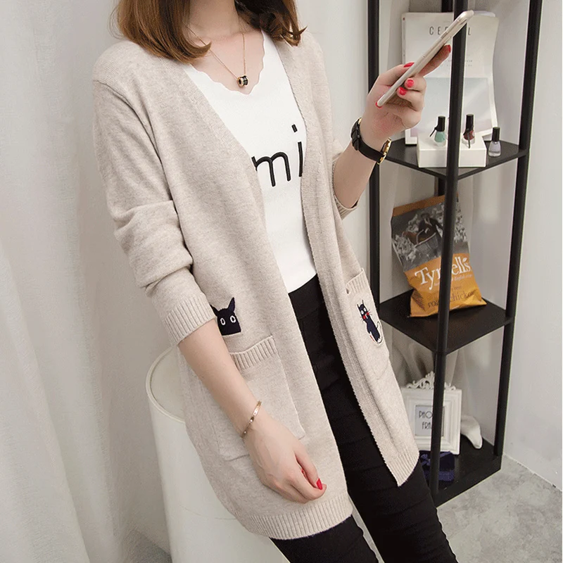 

2019 new Women fashion Autumn Long sleeve Knitted Cardigans Medium long Cartoon embroidered Plus Size knitwear Coat cc966