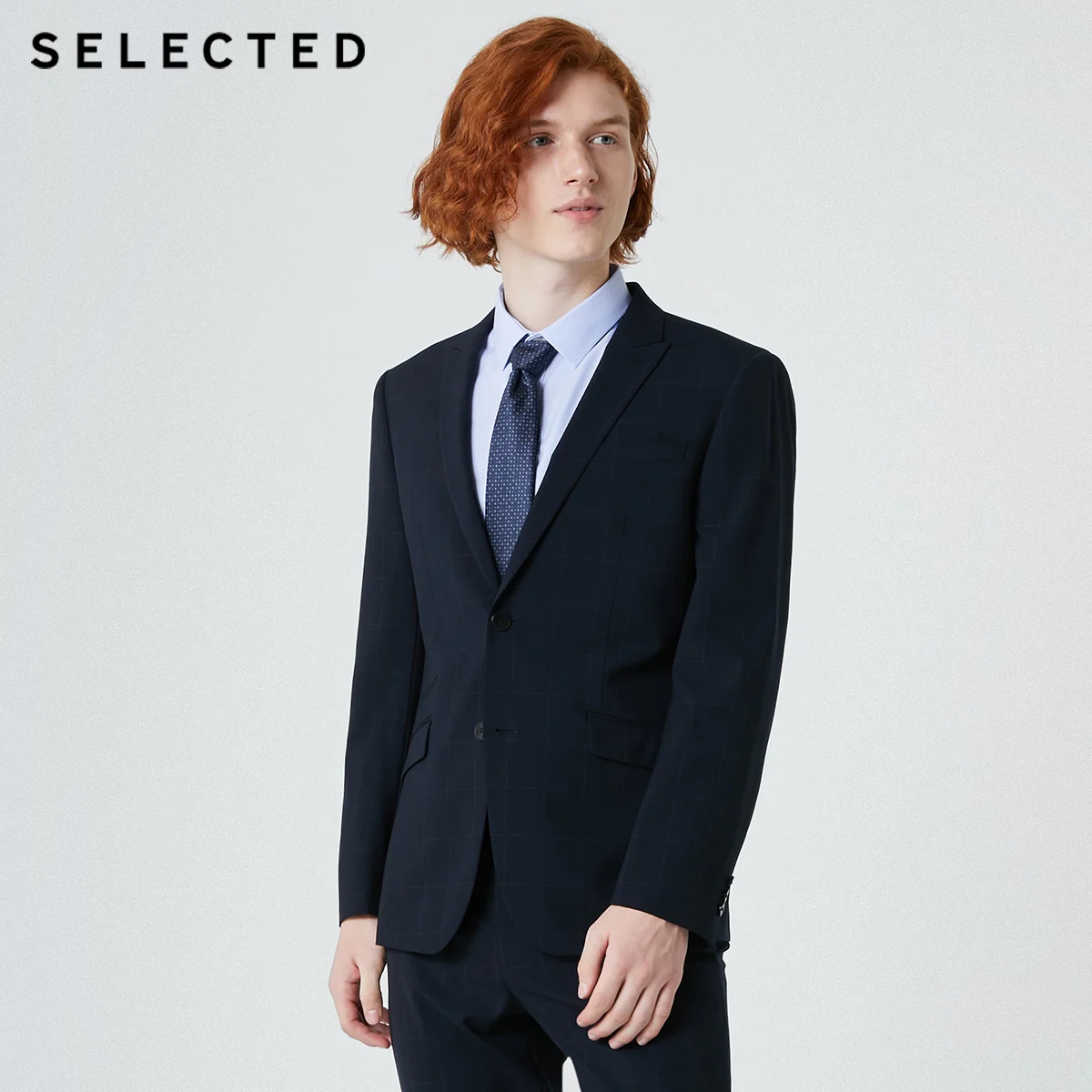 Мужской блейзер с темным рисунком можно стирать в стиральной машине деловой