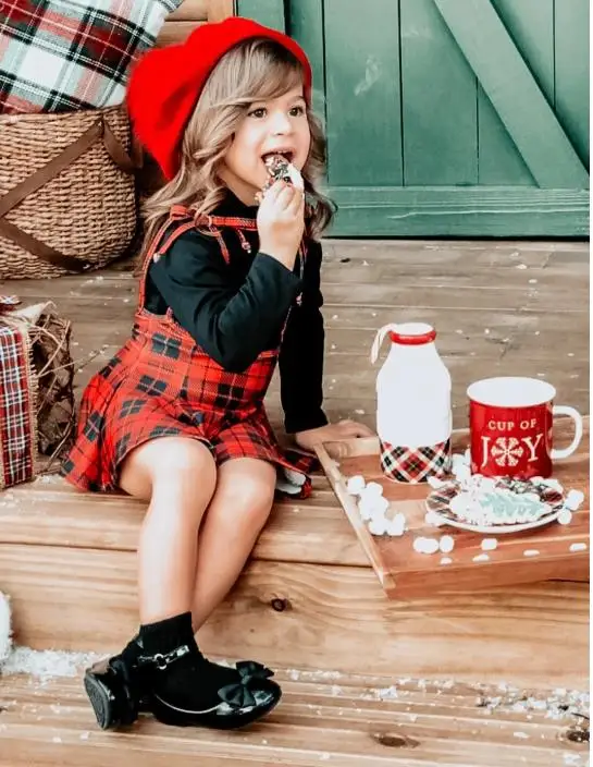 Классическая клетчатая юбка для родителей и детей модель 2021 года на бретелях