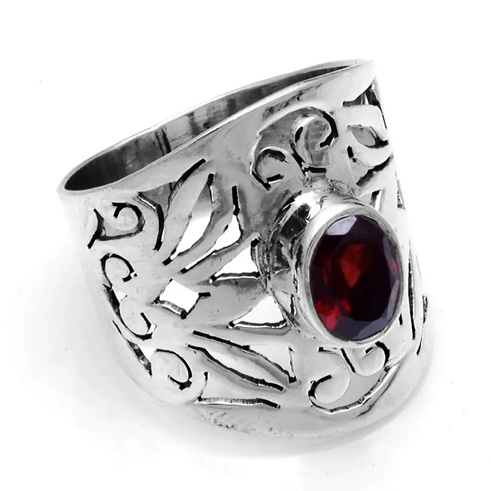 

Genuine Garnet Ring 925 Sterling Silver, USA Size : 7, 2SR572