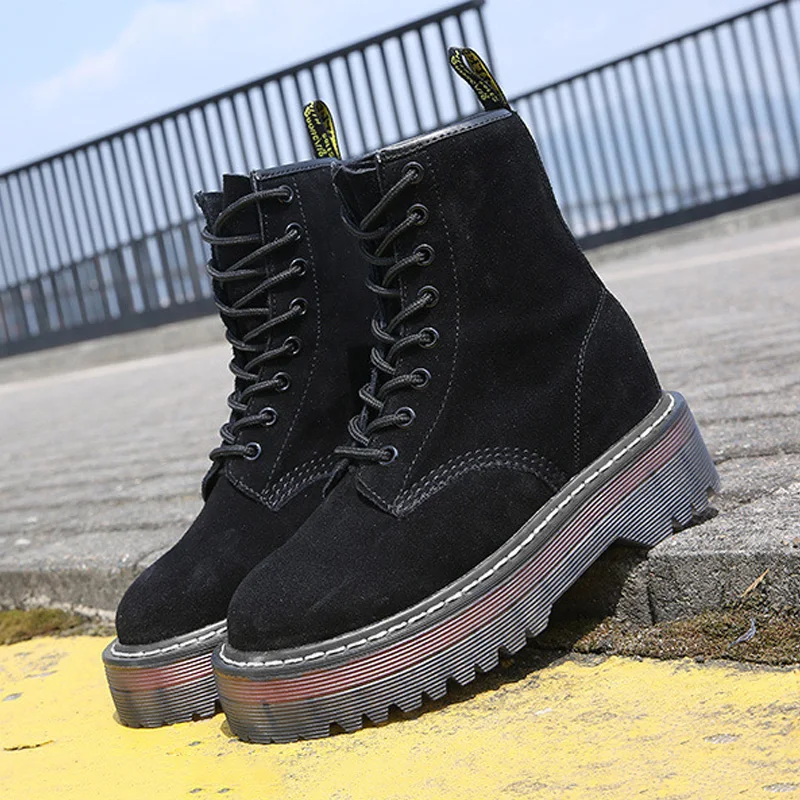 Женские мотоциклетные ботинки из натуральной кожи на платформе | Обувь