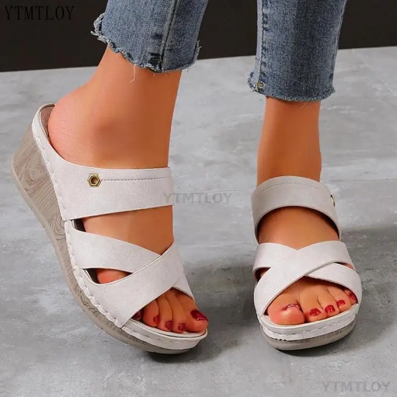 

Женская обувь на мягкой подошве; Женские повседневные Летние за пределами Нью-Йорка, женская обувь на низкой подошве; Женские пляжные шлепа...