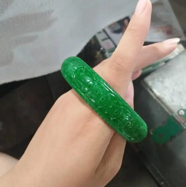 Браслет поплавок из Мьянмы с цветами нефрита полноцветный резной нефритовый