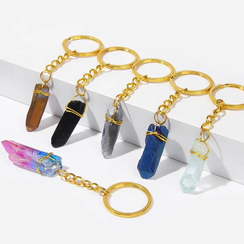 

Wholesale Irregular Quartz Point Gold Color Keyring 85-98mm Natural Agates Keychain Gifts For Unisex DIY Jewelry Accessories
