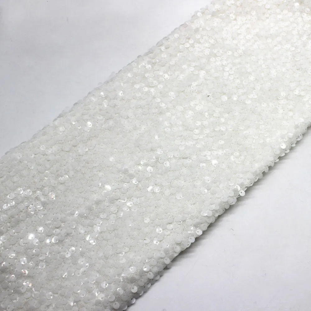 Полупрозрачная кружевная ткань с блестками 5 мм | Дом и сад